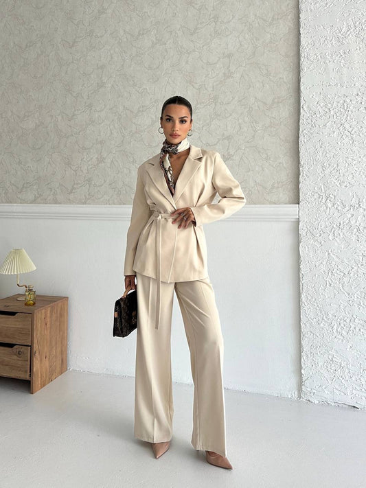 COSTUME FEMME TENDANCE 2025